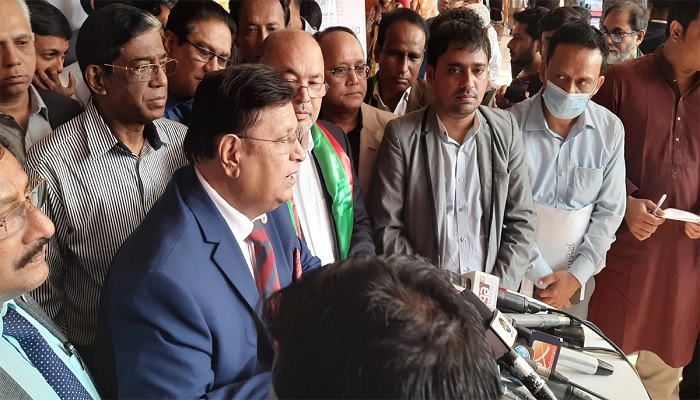 প্রধানমন্ত্রীর জাপান সফর আমরাই স্থগিত করেছি: পররাষ্ট্রমন্ত্রী