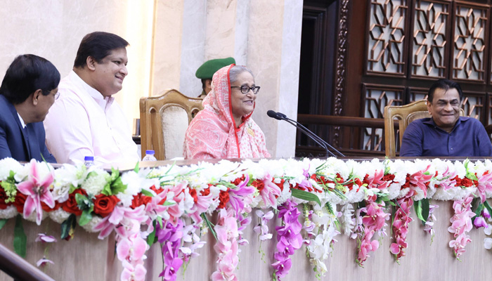 লেখাপড়ার পাশাপাশি খেলাধুলাও দরকার: প্রধানমন্ত্রী