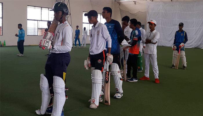 দিনাজপুরে খেলোয়াড় বাছাই করছে বিকেএসপি