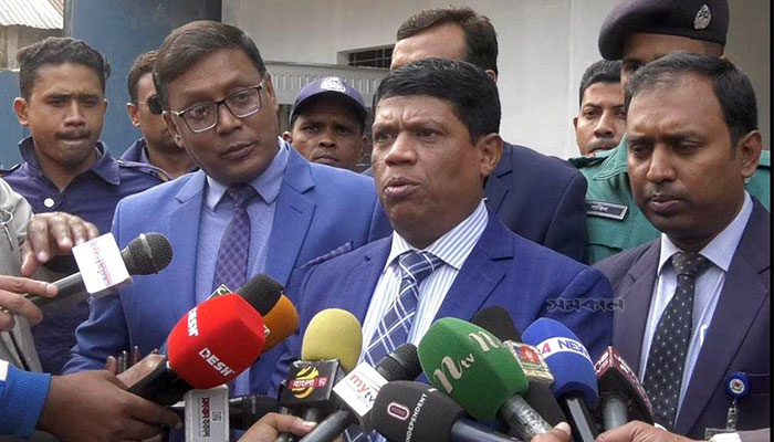 ইভিএমকে বিতর্কিত করার চেষ্টা করছেন জাপা প্রার্থী: রিটার্নিং কর্মকর্তা