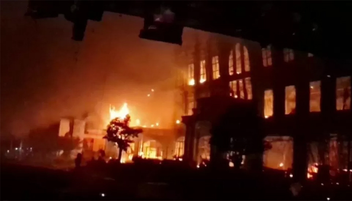 কম্বোডিয়ায় হোটেলে আগুন, নিহত অন্তত ১০