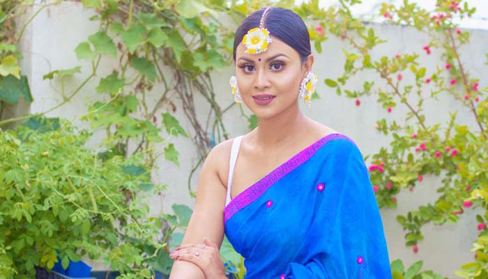 তেলেগু এই নায়িকার আক্ষেপ ফুরোলো, তার 'পায়ের ছাপ' মুক্তি পাচ্ছে