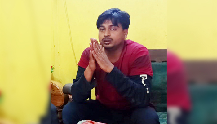 মাতাল হয়ে দেশীয় অস্ত্র নিয়ে মুসল্লিদের ওপর হামলা করলেন ইউপি সদস্য