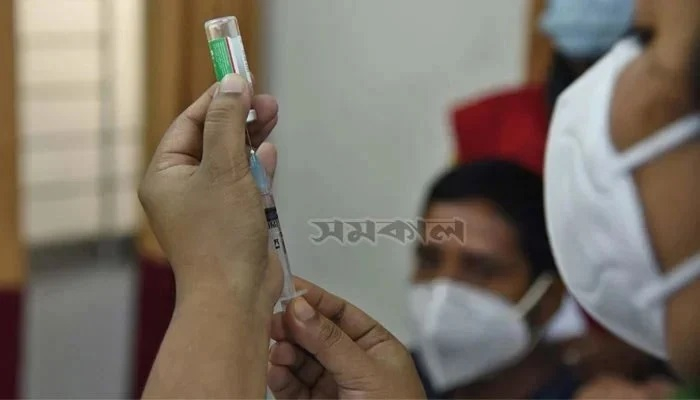 সব কেন্দ্রে মিলবে করোনা টিকার চতুর্থ ডোজ