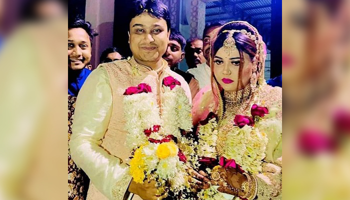 বিয়ে করলেন ছাত্রলীগের সাবেক সভাপতি জয় বিয়ে করলেন ছাত্রলীগের সাবেক সভাপতি জয়
