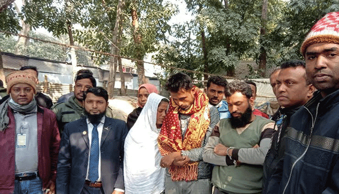‘হোম ডেলিভারি’ দিতে এসে ১৮০০ পিস ইয়াবাসহ দম্পতি আটক