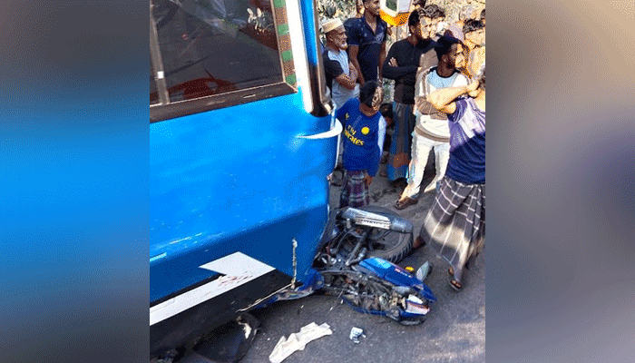 বাসচাপায় ২ মোটরসাইকেল আরোহী নিহত