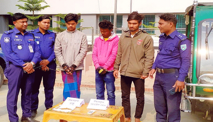 গোবিন্দগঞ্জে তিনজনের যোগসাজশে অটোরিকশাচালক কনককে হত্যা
