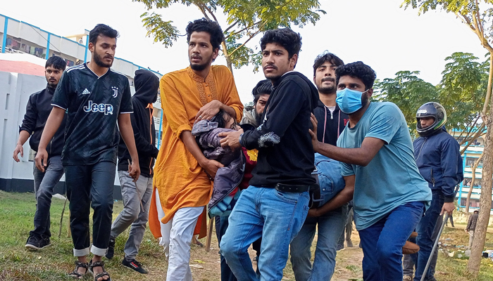 সিলেট কৃষি বিশ্ববিদ্যালয়ে ছাত্রলীগের দুই পক্ষে সংঘর্ষ, আহত ১০