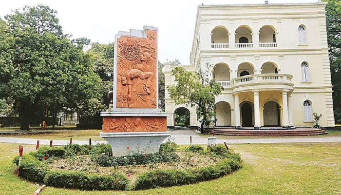 বাংলা একাডেমি সাহিত্য পুরস্কার ২০২২ পেলেন যারা
