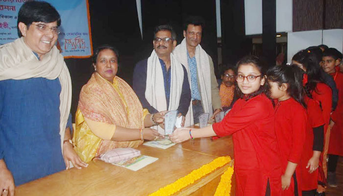 সন্তানদের ন্যায়-নীতি-মানবধর্ম শেখাতে হবে: মেয়র আইভী