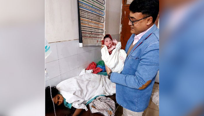 কন্যাসন্তানের জন্ম দিলেন সেই কিশোরী