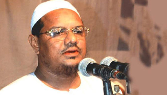 ভাত ও ভোটের জন্য মানুষ এখনও লড়ছে: চরমোনাই পীর