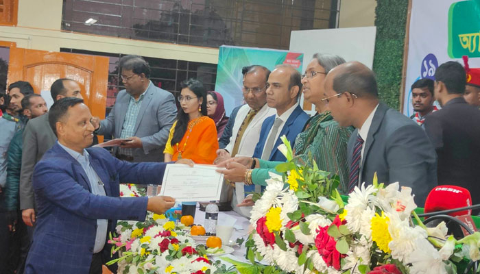 লাইব্রেরি যেন বিসিএস পরীক্ষার প্রস্তুতিকেন্দ্র না হয়: শিক্ষামন্ত্রী