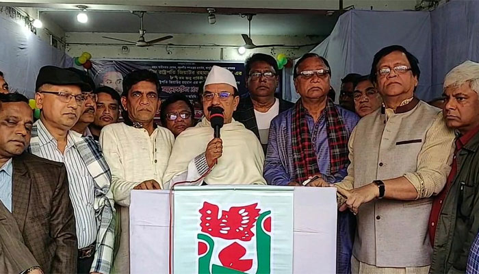 জিয়াউর রহমানের তুলনা তিনি নিজেই: গয়েশ্বর