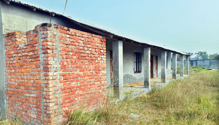 লোভের ফাঁদে আ'লীগ নেতা