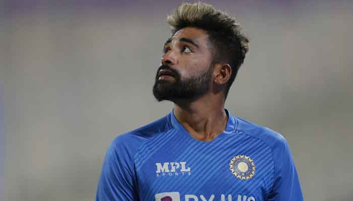 ২১ ওয়ানডে খেলেই র‌্যাঙ্কিং সেরা সিরাজ