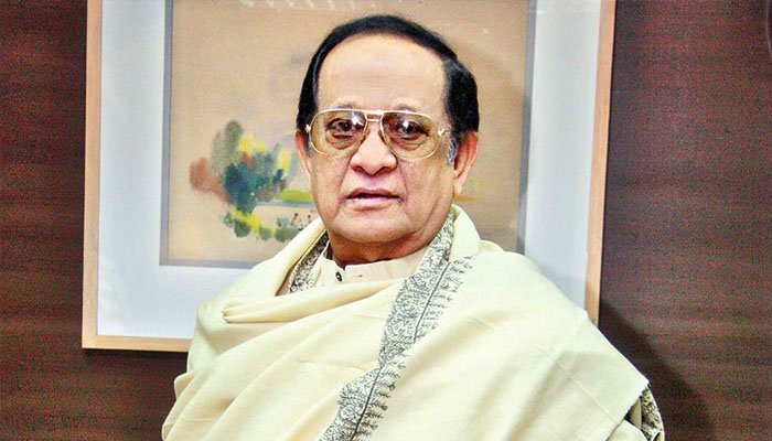 নায়করাজ রাজ্জাকের জন্য তিন দিন