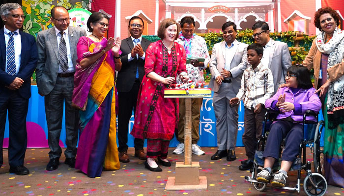 বন্ধু জুুলিয়াকে নিয়ে হালুম ও শিকুরা আসছে সিজন ১৫ নিয়ে