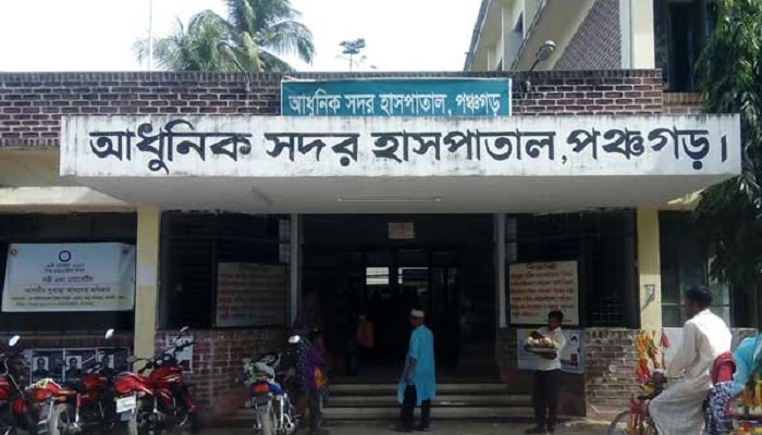 বাড়িতে একা পেয়ে গৃহবধূকে ধর্ষণের অভিযোগ, যুবক গ্রেপ্তার বাড়িতে একা পেয়ে গৃহবধূকে ধর্ষণের অভিযোগ, যুবক গ্রেপ্তার