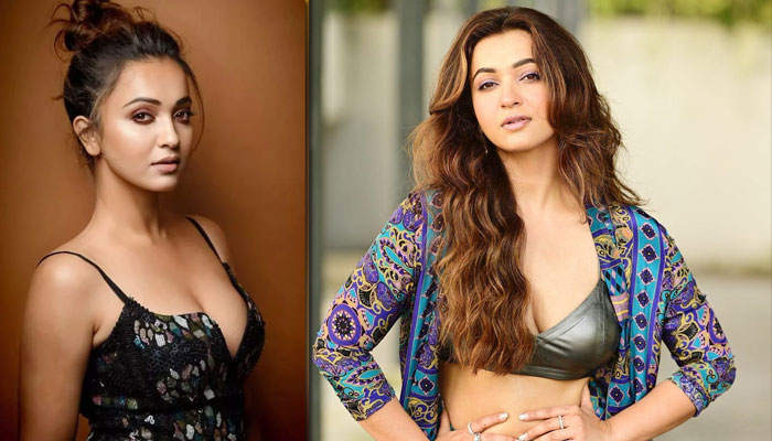 আমরা মন্দিরের ঘণ্টা, যে পারে এসে বাজিয়ে চলে যায়: কৌশানী আমরা মন্দিরের ঘণ্টা, যে পারে এসে বাজিয়ে চলে যায়: কৌশানী