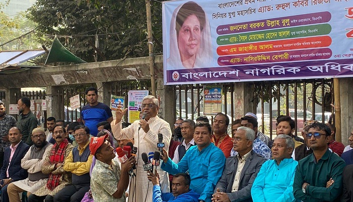 দুর্নীতি করতেই সরকার পাতাল রেল করছে: বুলু