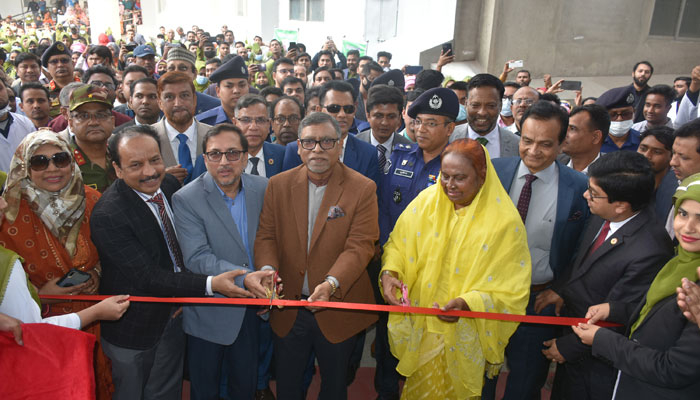 করোনা জয়ের ফলে বাংলাদেশকে বিশ্ব প্রশংসার চোখে দেখছে: স্বাস্থ্যমন্ত্রী