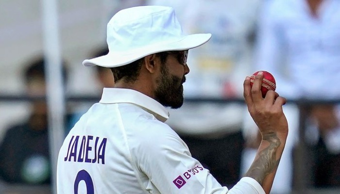 মলম কাণ্ডে শাস্তি পেলেন জাদেজা