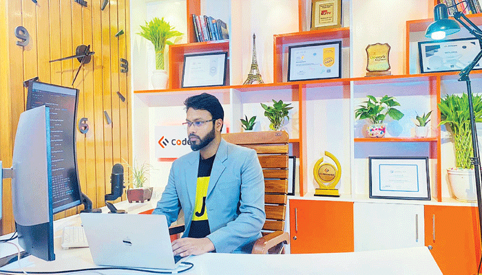 দক্ষতা বাড়ায় কোডম্যানবিডি