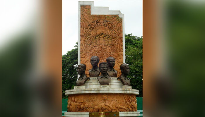 বাংলার ব্যবহারে আশা বনাম হতাশা