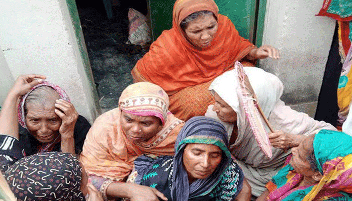 ছেলের ধারালো অস্ত্রের আঘাতে বাবা নিহতের অভিযোগ