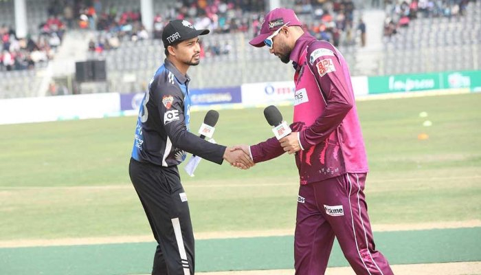 কুমিল্লার সঙ্গে ফাইনালে কে, সিলেট না রংপুর?