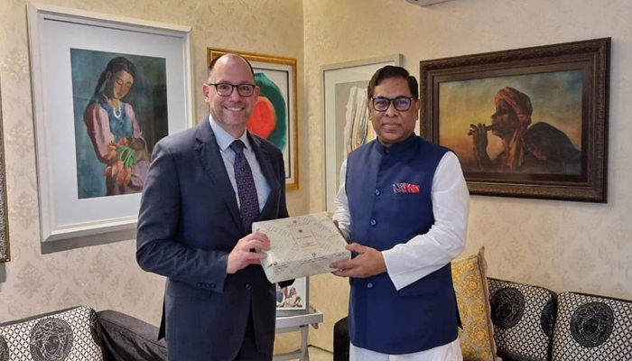 বিদ্যুৎ প্রতিমন্ত্রীর সাথে যুক্তরাষ্ট্রের রাষ্ট্রদূতের সৌজন্য সাক্ষাৎ