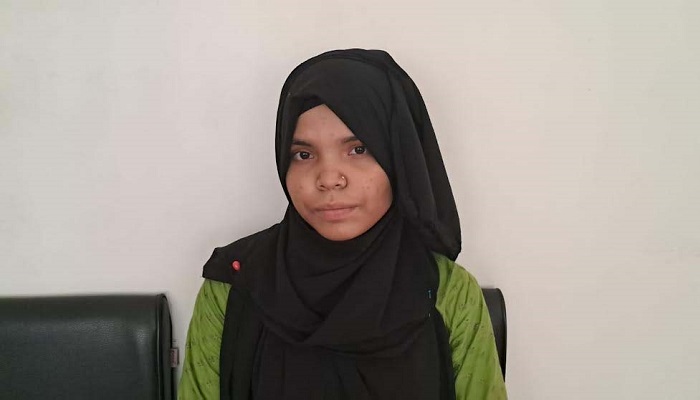 বাগেরহাটে পাসপোর্ট করাতে এসে রোহিঙ্গা তরুণী আটক বাগেরহাটে পাসপোর্ট করাতে এসে রোহিঙ্গা তরুণী আটক