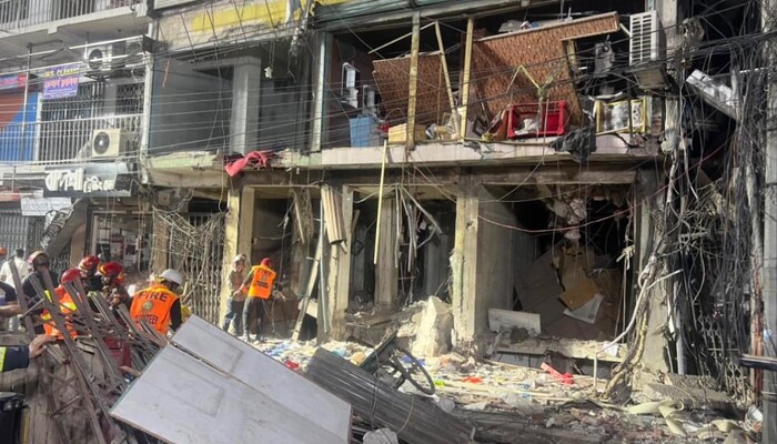 গুলিস্তানে বিস্ফোরণ: পর্যবেক্ষণে যা জানা গেল গুলিস্তানে বিস্ফোরণ: পর্যবেক্ষণে যা জানা গেল