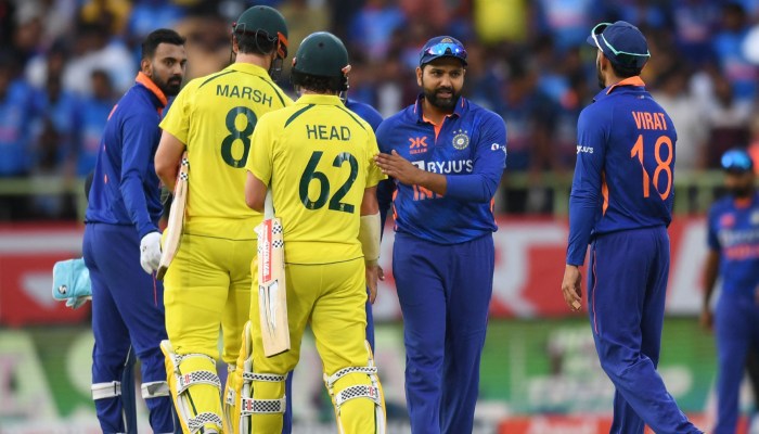 ওয়ানডেতে ১১ ওভারে লজ্জাজনক হার ভারতের ওয়ানডেতে ১১ ওভারে লজ্জাজনক হার ভারতের
