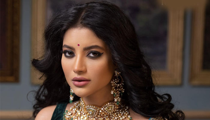 'হাওয়া'র কারণে জীবনে কোন পরিবর্তন আসেনি: তুষি 'হাওয়া'র কারণে জীবনে কোন পরিবর্তন আসেনি: তুষি