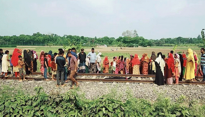 ট্রেনে কাটা পড়ে এসএসসি পরীক্ষার্থীর মৃত্যু