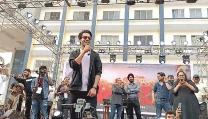 ছবির প্রচারে কলকাতায় অভিনেতা রাজকুমার রাও