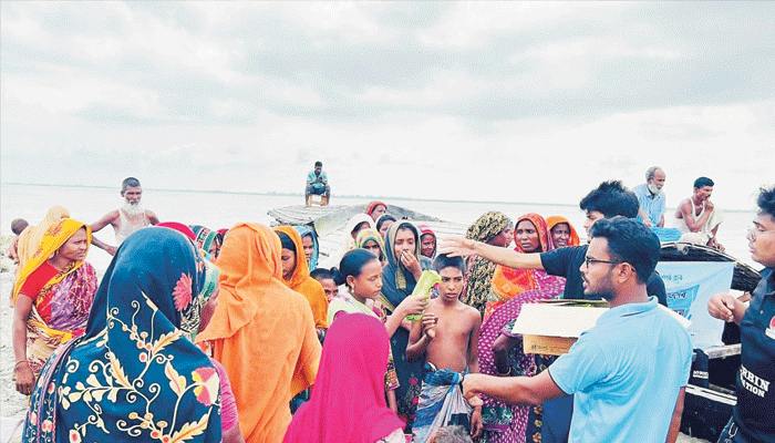 সুন্দর সমাজ গড়াই স্বপ্ন যাঁদের