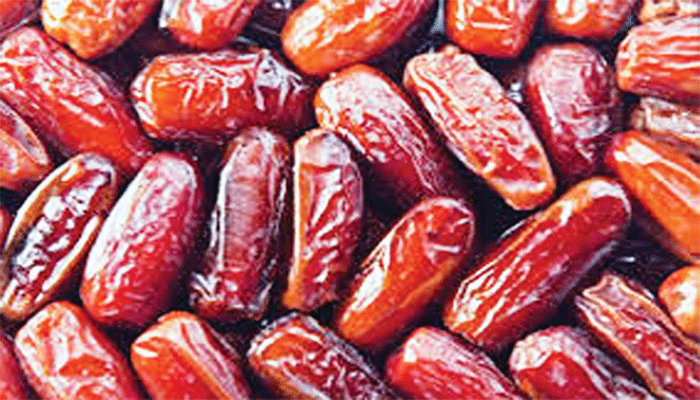 ২০ দেশ থেকে আসে ২৮ রকম খেজুর