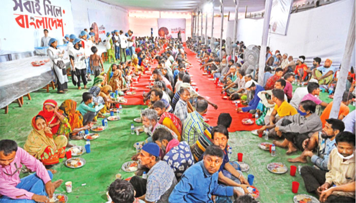 ছিন্নমূল মানুষের জন্য ফ্রি সেহরি-ইফতার