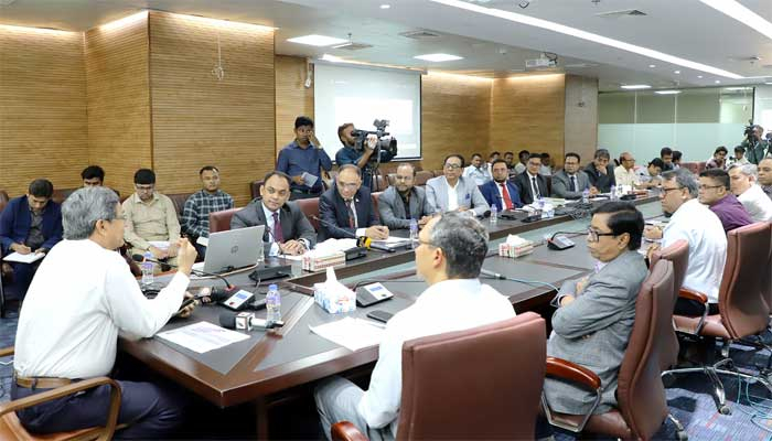 করমুক্ত আয়ের সীমা ৫ লাখ টাকা করার প্রস্তাব ঢাকা চেম্বারের