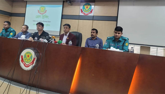 ডাচ-বাংলার মোট ৬ কোটি ৪৩ লাখ টাকা উদ্ধার, গ্রেপ্তার ৮: পুলিশ