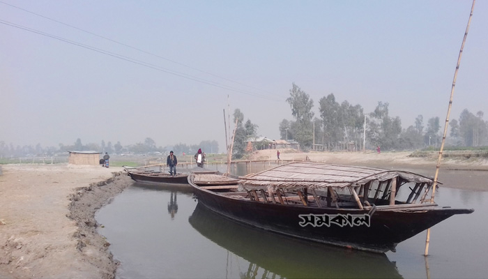 তিস্তায় নাব্য সংকট, ২০ রুটে নৌ-চলাচল বন্ধ