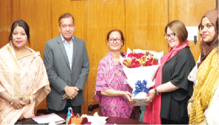 মহিলা ও শিশুবিষয়ক প্রতিমন্ত্রীর সঙ্গে ইউএনউইমেনের ডিরেক্টরের বৈঠক মহিলা ও শিশুবিষয়ক প্রতিমন্ত্রীর সঙ্গে ইউএনউইমেনের ডিরেক্টরের বৈঠক