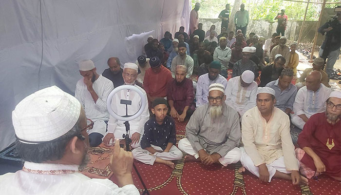 মৌলভীবাজারে শতাধিক পরিবারে ঈদ উদযাপন মৌলভীবাজারে শতাধিক পরিবারে ঈদ উদযাপন