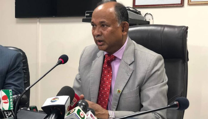 ঈদযাত্রায় টিকিট ছাড়া ট্রেনে ভ্রমণের সুযোগ নেই: রেলমন্ত্রী ঈদযাত্রায় টিকিট ছাড়া ট্রেনে ভ্রমণের সুযোগ নেই: রেলমন্ত্রী