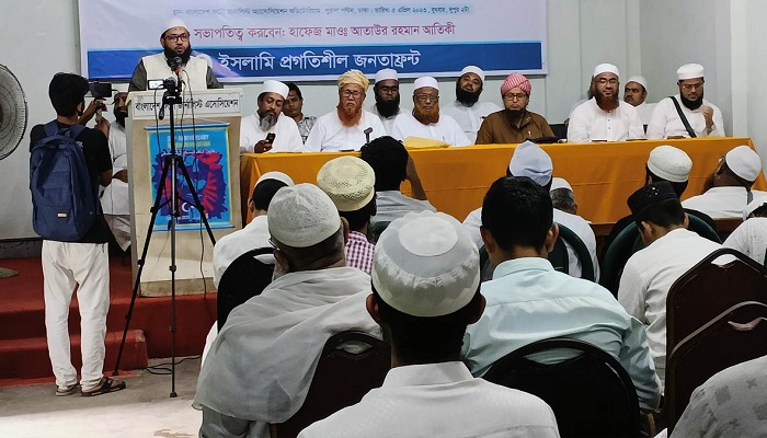 উইঘুর মুসলমানদের রক্ষায় প্রয়োজন আন্তর্জাতিক হস্তক্ষেপ