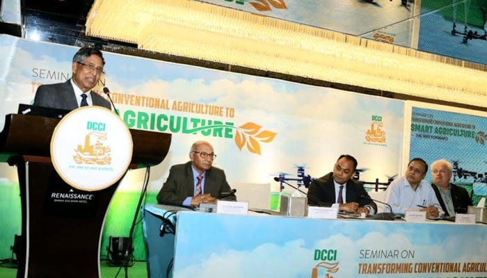 স্মার্ট বাংলাদেশের জন্য  স্মার্ট কৃষির বিকল্প নেই: কৃষিমন্ত্রী
